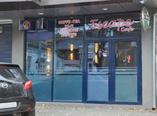Încătuşări pe bandă rulantă: au fost prinse alte 4 persoane implicate în scandalul de la Escape Cafe